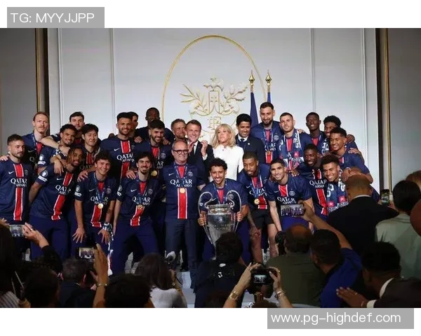 英超激战：巴黎圣日耳曼与切尔西战成平局全场沸腾瞬间回顾